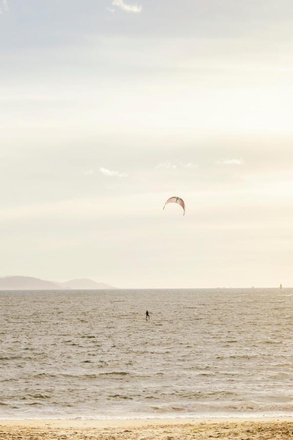 Estudio Camino De Rodeira, En Playa De Rodeira, Cangas Bagian luar foto
